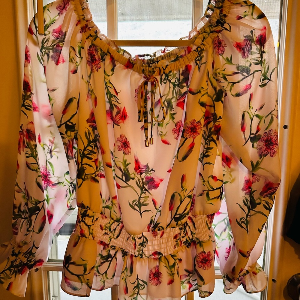 Nice and beautiful floral blouse